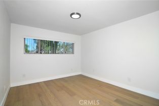 Single Family Residence, 22548 Victory blvd, Woodland Hills, CA 91367 - 25