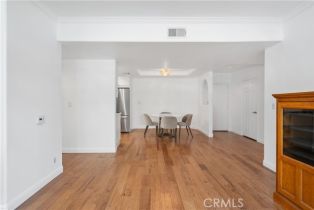 Condominium, 4230 Colfax ave, Studio City, CA 91604 - 2