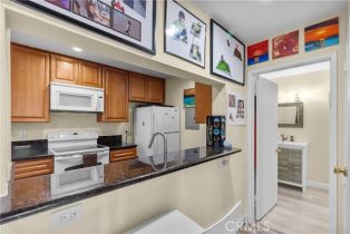 Condominium, 5460 White Oak ave, Encino, CA 91316 - 6