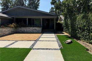 Single Family Residence, 23400 Collins st, Woodland Hills, CA 91367 - 16