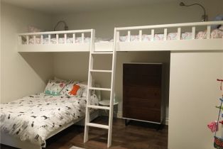 Single Family Residence, 23400 Collins st, Woodland Hills, CA 91367 - 9