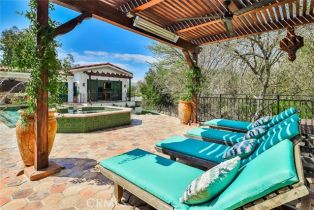 Single Family Residence, 5617 Colodny dr, Agoura Hills, CA 91301 - 37