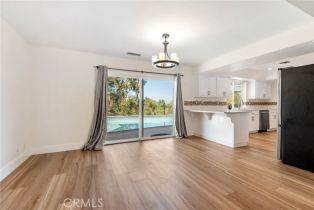 Single Family Residence, 23341 Bessemer st, Woodland Hills, CA 91367 - 3