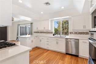 Single Family Residence, 23341 Bessemer st, Woodland Hills, CA 91367 - 4