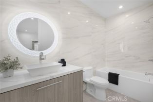 Single Family Residence, 16706 Magnolia blvd, Encino, CA 91436 - 53