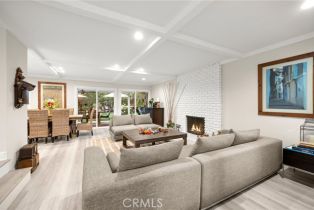 Single Family Residence, 5725 Blanco ave, Woodland Hills, CA 91367 - 13