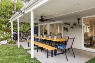 Single Family Residence, 5725 Blanco ave, Woodland Hills, CA 91367 - 25