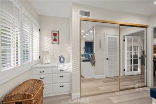 Single Family Residence, 5725 Blanco ave, Woodland Hills, CA 91367 - 35