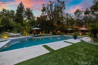 Single Family Residence, 5725 Blanco ave, Woodland Hills, CA 91367 - 44