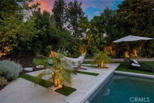 Single Family Residence, 5725 Blanco ave, Woodland Hills, CA 91367 - 46