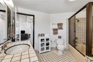 Single Family Residence, 21806 Mayan dr, Chatsworth, CA 91311 - 12