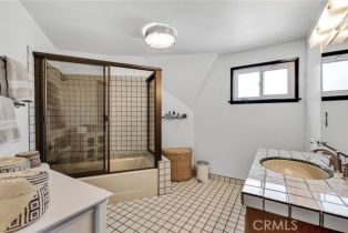 Single Family Residence, 21806 Mayan dr, Chatsworth, CA 91311 - 13