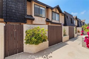 Condominium, 5461 Newcastle ave, Encino, CA 91316 - 2