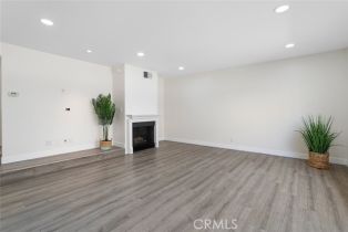 Condominium, 5461 Newcastle ave, Encino, CA 91316 - 3