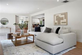 Single Family Residence, 18324 Sylvan st, Tarzana, CA 91335 - 11