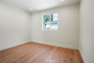 Single Family Residence, 18324 Sylvan st, Tarzana, CA 91335 - 22