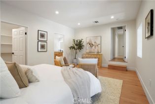 Single Family Residence, 18324 Sylvan st, Tarzana, CA 91335 - 25