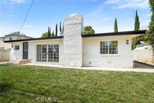 Single Family Residence, 18324 Sylvan st, Tarzana, CA 91335 - 44