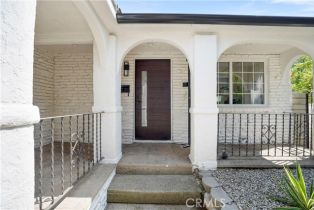 Single Family Residence, 18324 Sylvan st, Tarzana, CA 91335 - 49