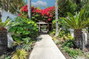 Condominium, 4321 Matilija AVE, Sherman Oaks, CA  Sherman Oaks, CA 91423