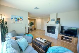 Condominium, 1440 Patricia ave, Simi Valley, CA 93065 - 14
