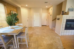 Condominium, 1440 Patricia ave, Simi Valley, CA 93065 - 6