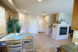 Condominium, 1440 Patricia ave, Simi Valley, CA 93065 - 9