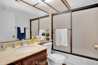 Condominium, 6323 Reseda blvd, Tarzana, CA 91335 - 11