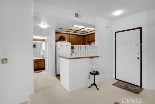 Condominium, 6323 Reseda blvd, Tarzana, CA 91335 - 8