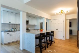 Single Family Residence, 22253 Del Valle st, Woodland Hills, CA 91364 - 10