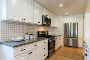 Single Family Residence, 22253 Del Valle st, Woodland Hills, CA 91364 - 14