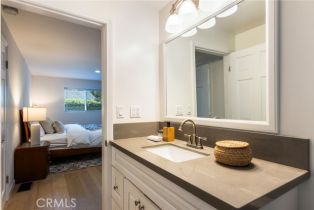 Single Family Residence, 22253 Del Valle st, Woodland Hills, CA 91364 - 21