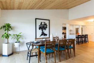 Single Family Residence, 22253 Del Valle st, Woodland Hills, CA 91364 - 8