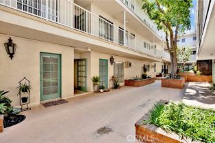 Condominium, 5320 Zelzah ave, Encino, CA 91316 - 3