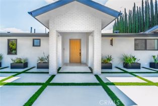 Single Family Residence, 20556 Califa st, Woodland Hills, CA 91367 - 15