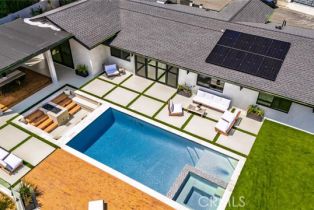 Single Family Residence, 20556 Califa st, Woodland Hills, CA 91367 - 24