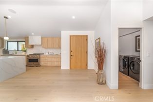 Single Family Residence, 20556 Califa st, Woodland Hills, CA 91367 - 29