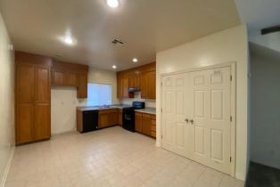 Condominium, 17252 Chatsworth st, Granada Hills, CA 91344 - 10