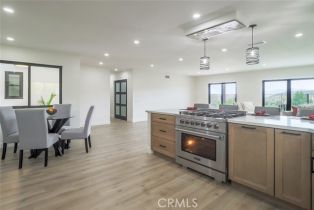 Single Family Residence, 26120 Adamor rd, Calabasas, CA 91302 - 17