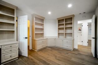 Single Family Residence, 4732 Del Moreno dr, Woodland Hills, CA 91364 - 30