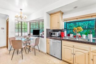 Single Family Residence, 17861 Cathedral pl, Encino, CA 91316 - 16