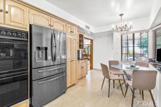 Single Family Residence, 17861 Cathedral pl, Encino, CA 91316 - 17