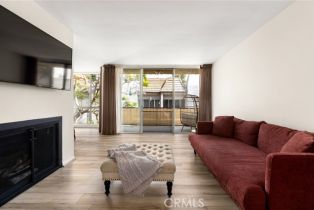 Condominium, 5875 Doverwood dr, Culver City, CA 90230 - 7