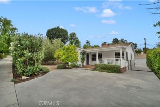 Single Family Residence, 21820 Dumetz rd, Woodland Hills, CA 91364 - 2