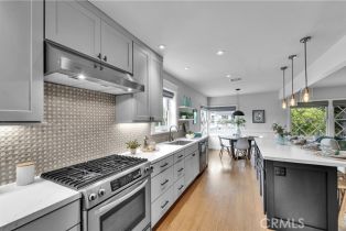 Single Family Residence, 21820 Dumetz rd, Woodland Hills, CA 91364 - 27