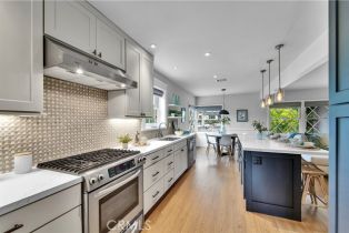 Single Family Residence, 21820 Dumetz rd, Woodland Hills, CA 91364 - 28