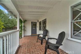 Single Family Residence, 21820 Dumetz rd, Woodland Hills, CA 91364 - 4