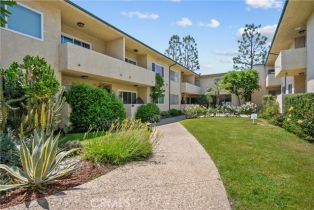 Condominium, 5328 Newcastle ave, Encino, CA 91316 - 17
