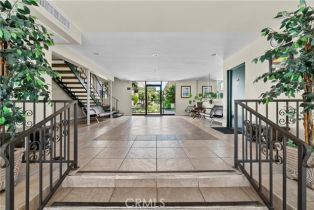 Condominium, 5328 Newcastle ave, Encino, CA 91316 - 19
