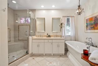 Single Family Residence, 5132 Quakertown ave, Woodland Hills, CA 91364 - 10